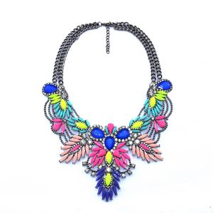 Chokers Fashion Indian Ethnic Statement Large Collar Choker Necklace Women Multicolor Acrylic Crystal Shourouk Necklace Jewelry 230927