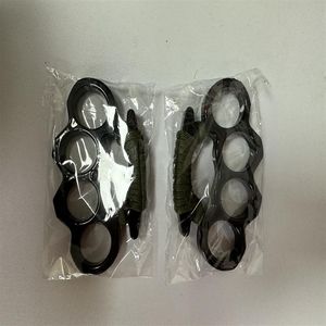 New ARIVAL Black alloy KNUCKLES DUSTER BUCKLE Male and Female Self-defense Four Finger Punches281k