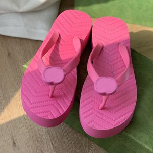 Mode Hausschuhe Flip-Flops Designer Rutschen Wohnungen Tangas Sandalen Für Damen Damen Weibliche Sommer Strand Schuhe Luxus