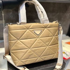 Crossbody väska modebrev messenger äkta läder klassisk handväska kvalitet designer kvinnor sys spänne väskor