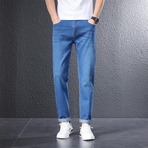 Jeans masculinos high-end tendência jovem moda solta versátil calças retas estiramento calças jeans bordadas