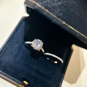 925 Sliver Diamond Ring Designer Women Wedding Ring High Quality Lady Engagement Ring Jewelry Luxury Christmas Gift