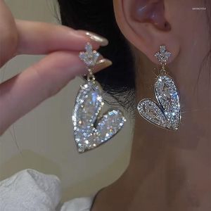 Dangle Küpeler Büyük Kalp Damla Moda Zarif Kristal Küpe Modaya Gizli Parlak Rhinestone Ear Dekor Düğün Partisi Takı Eh029