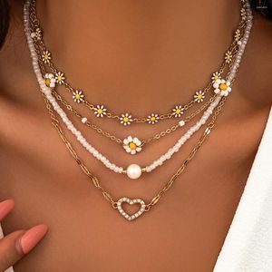 Choker Salircon Bohemian Metal Flower Chain ClaVicle Halsband Trend Rice Bead Multi Layered Women's Wedding Neck smycken