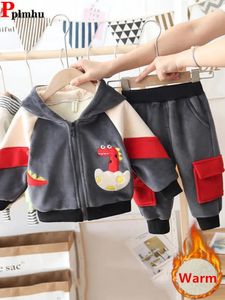 Kleidung Sets Winter Samt Gefüttert Jungen 2 Stück Sets Warme Hoodies Dinosaurier Druck Mantel Kinder Conjunto Dicke Plüsch Jogger Hosen kinder Ensemble 230927