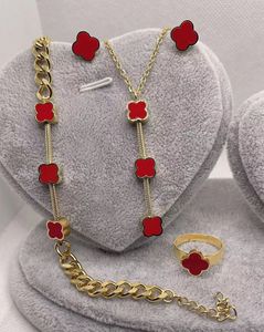 Vierblattklee Designer Halskette Armband Ohrringe Ringe Schmucksets für Frauen Designer Schmuckmarke Blumenschmuck Kette Hochzeit Weihnachtsgeschenk