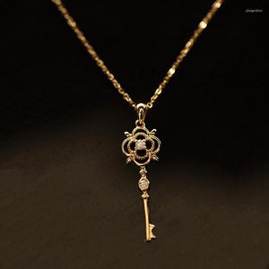 Pendants Silvology 925 Sterling Silver Zircon Key Pendant Necklace Ladies Elegant 14K Gold Light Luxury Womens Festival Jewelry