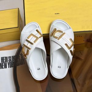 Gentlemen Colorful Canvas Letter Slipper Designer F Letter Graphy Shoes Woman Luxury Sandal Leather Man Slides Crossover Band Golden Metal