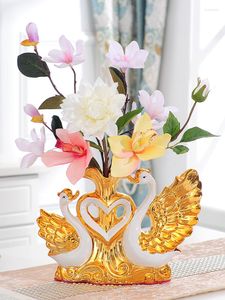 Decorative Figurines Swan Vase Decoration For Wedding Living Room TV Cabinet Wine Handicrafts Gift From Friends