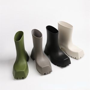 B Brand Square Square Toes Rainboots Autumn Chelsea Boots حذاء زوجان مضادان للانزلاق أحذية نسائية سميكة وحيدة