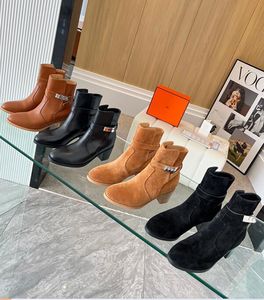 Winter thick heeled bare boots Fashion Cowskin Round head buckle decoration heeled Luxury Womens Casual Booty eu35-42 with box