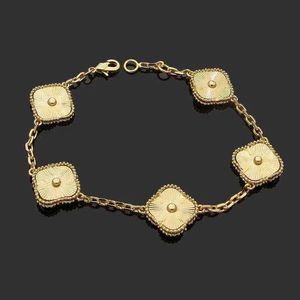 Jewelry Designer Classic Fashion 4/ Four-leaf clover Designer Bracelet Bracelet Necklace High quality anniversary gift preferred belt box 859696