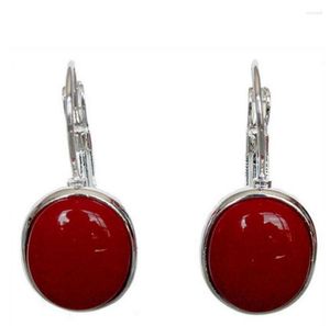 Orecchini pendenti Noble Lady fatti a mano in argento 925 con corallo rosso a monachella 1 1/10