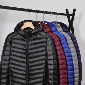 Men's Down Parkas Top Quality Men's Lightweight Water-Resistant Packable Hooded Puffer Jacket 2022 Men Business Casual Spring and Autum Coat YQ230927