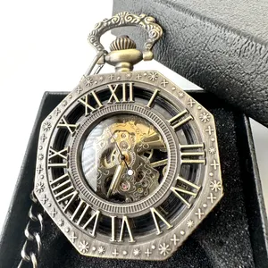 古典的なエンボス加工された中空の機械式時計オクタゴンブロンズローマの機械的懐中時計