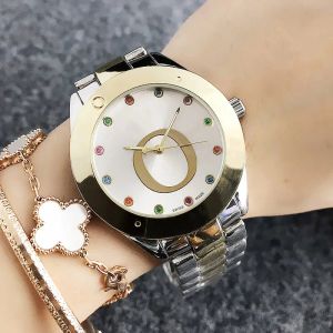 2023 Mode Große Buchstaben Design Uhren Frauen Mädchen Bunte Kristall Stil Metall Stahlband Quarz Armbanduhr Heißer Verkauf Kostenloser Versand Luxusuhr