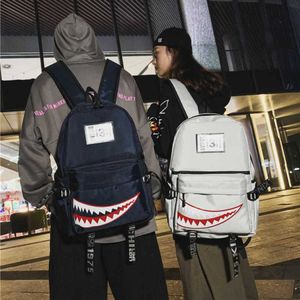 Trendy Backpack Street Trend Yeni Back Pack Erkekler Kore Versiyonu Yaratıcı Köpekbalığı Fashion Schoolbag Leisure lise öğrencileri için 230708