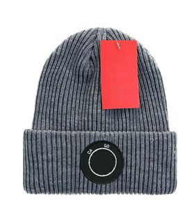 Marca designer canadá malhas temperamento versátil gorro de malha quente carta design presente de natal muito agradável chapéu a1