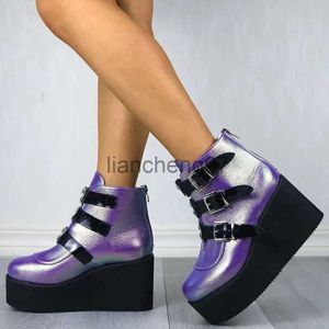 Stövlar 2023 Nya lila gotiska motorcykelstövlar Zip High Heel Punk Rivets Chunky Platform Mid-Calf Women Boots Shoes Women Big Size42 43 X0928