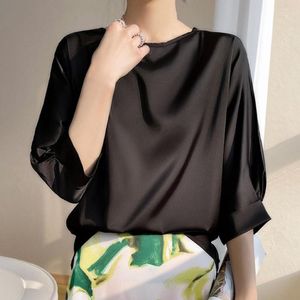 Women's Blouses Round Neck Women Shirt Lightweight Chic O-neck Batwing Blouse Loose Fit Satin Tops For