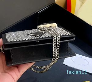 Quality Chain Bags Women Shoulder Clutch Bags Shimmer Lady Handbags Triangular Sequins Genuine Leather Small Purse Hobos Silver Hardware