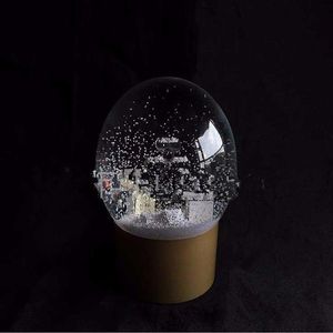 Globo de neve dourado com frasco de perfume dentro de 2016 bola de cristal de neve para aniversário especial novidade natal264a