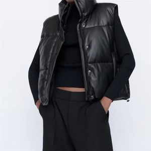 Kvinnors västar mode streetwear kvinnor puffy väst vinter tjock parkas jacka svarta pu kvinnliga rockar faux läder ner midja lösa lady väst 230927