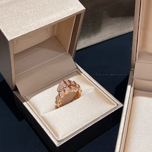 럭셔리 다이아몬드 반지 디자이너 오픈 로즈 골드 반지 뱀 18k 골드 도금 커플 스테인레스 스틸 보석 액세서리