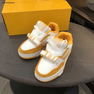 fashion shoes for boys girls Dual color stitching design Lace-Up Child Sneakers Size 26-35 baby board shoes Including box Sep25