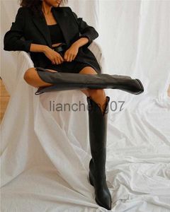 ブーツ2023冬の女性ブラックウエスタンブーツ分厚い​​かかと膝ハイブーツシューズファッションスリップ