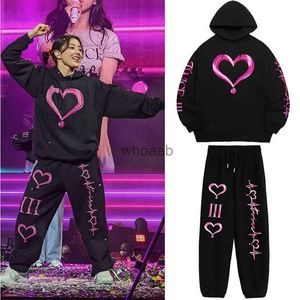 Felpe con cappuccio da donna Felpe Twice Felpa con cappuccio Pantaloni Tute sportive World Tour Stessa felpa Kpop Uomo Donna Allentato stile coreano Autunno Tuta YQ230928