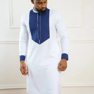 Herrspårar 2023 White Dashiki långärmad skjorta byxor tvådelar afrikansk klänning crewneck tryckt broderad t-shirt