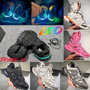 Ścieżki LED Tracks 3.0 Sneakers Women Mens Treners Luksusowe swobodne buty z kapturem Tess.S. Gomma skóra All Blacks White Nylon Printed Platfo Kwy