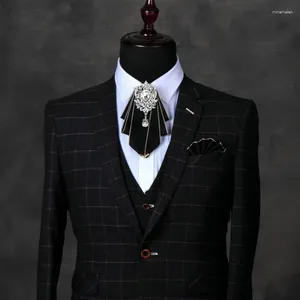 مناديل 2023 رجال أعمال الأعمال التجارية عناق الزفاف سبيكة ميتال هيد راينستون القوس ربطة عنق.