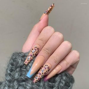 Falska naglar 24 st/låda falskt med leopardtryck designade elegant lång ballerina kista nagelgel