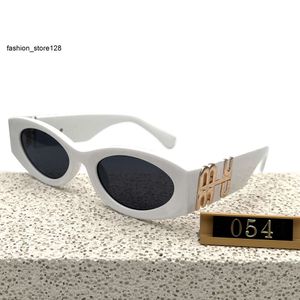 Designer Sunglasses For Women Eyewear and Men Sunglass Model Special UV 400 Protection Letter Big Leg Double Beam Frame Outdoor Brands PC Legs Sunglasses 054A TEVN