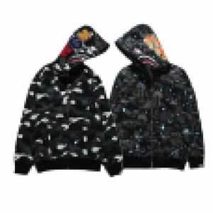 New A Bathing B Ape Felpe con cappuccio da uomo Autunno e inverno Giacca casual da uomo in maglione con cappuccio in peluche mimetico con bagliore notturno di squalo