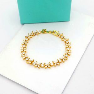 Bracelet designer bracelet luxury bracelets designer diamond letter Solid Colour Design women bracelet fashion Versatile Style Christmas Gifts great box