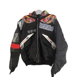 Giacche da uomo Y2k VETEments Giacca Uomo Donna 1 1 Abbigliamento da uomo Giacca da moto Giubbotti da uomo Giacca da corsa Giubbotti bomber 230927