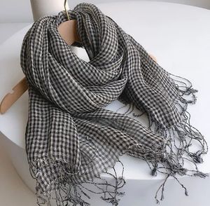 Scarves 100 linen small plaid scaves summer spring japanese style crepe air conditional shawls black white check weaved pashmina wraps 230928