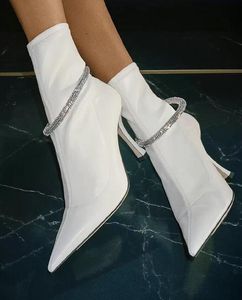 패션 겨울 Leroy Ankle Boots 여자의 뾰족한 발가락 양말 부티 크리스탈 장식 하이힐 고급 브랜드 레이디 파티 웨딩 드레스