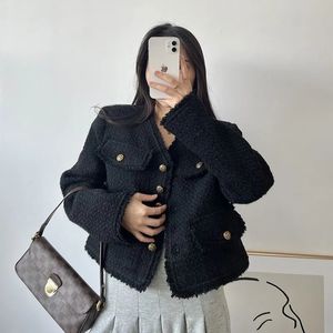 Женская смесь шерсти Элегантный корейский черный твидовый пиджак в клетку Женская осенняя мода с бахромой Однобортное укороченное пальто с V-образным вырезом Универсальная офисная женская верхняя одежда 230927