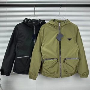 2024 Jackor Män kvinnor Big Pocket Jacket Windbreaker Outwear Waterproof Coat Hooded Jacket