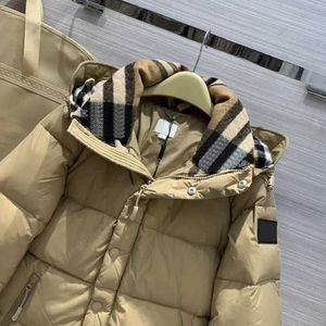 Herrarna ner parkas bomullsburberier burbreries herrjackor broderi varsity designer män kvinnor rockar ytterkläder detachai7mh