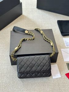 Fashion bag WOC diamond patterned chain bag Women classic flip shoulder bag Caviar genuine leather mirror quality chain metal badge style designer