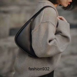 Akşam çantaları kadın lüks tasarımcılar çanta üst uç sıradan deri omuz çanta kadın koltuk altı düzensiz moda taşınabilir hilal basit el crossbody tote cüzdan