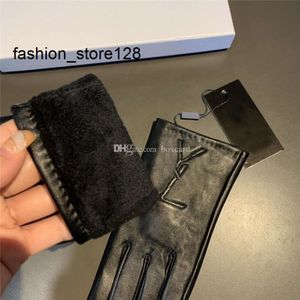 good Casual Women Leather Gloves Cashmere Lining Warm Mittens Letter Embroidery Glove Ladies Winter Drive Outdoor Mitten