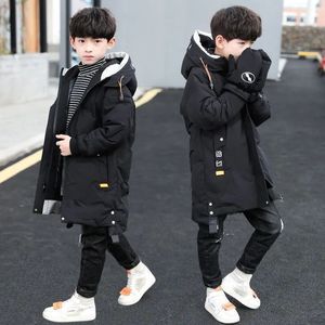 Piumino Bambini parka bambini Giacca invernale in cotone tuta da neve Abbigliamento Big Boy Caldo addensare Capispalla vestiti per bambini guanti 230928