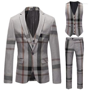 Men's Suits High Sense Mens Plaid Three Piece Suit 2023 Business Casual Professional Sets Male Groom Wedding Dress Stage Costume
