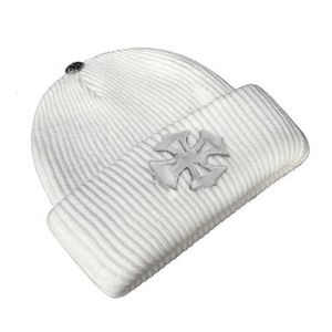 Chapéus femininos de luxo Marca CH Beanie Homens Mulheres Cap Meninas Moda Outono Inverno Quente Chapelaria Senhoras Tendência Versátil Ao Ar Livre Caps Feminino Lã Cashmere Chapéu NVSQ